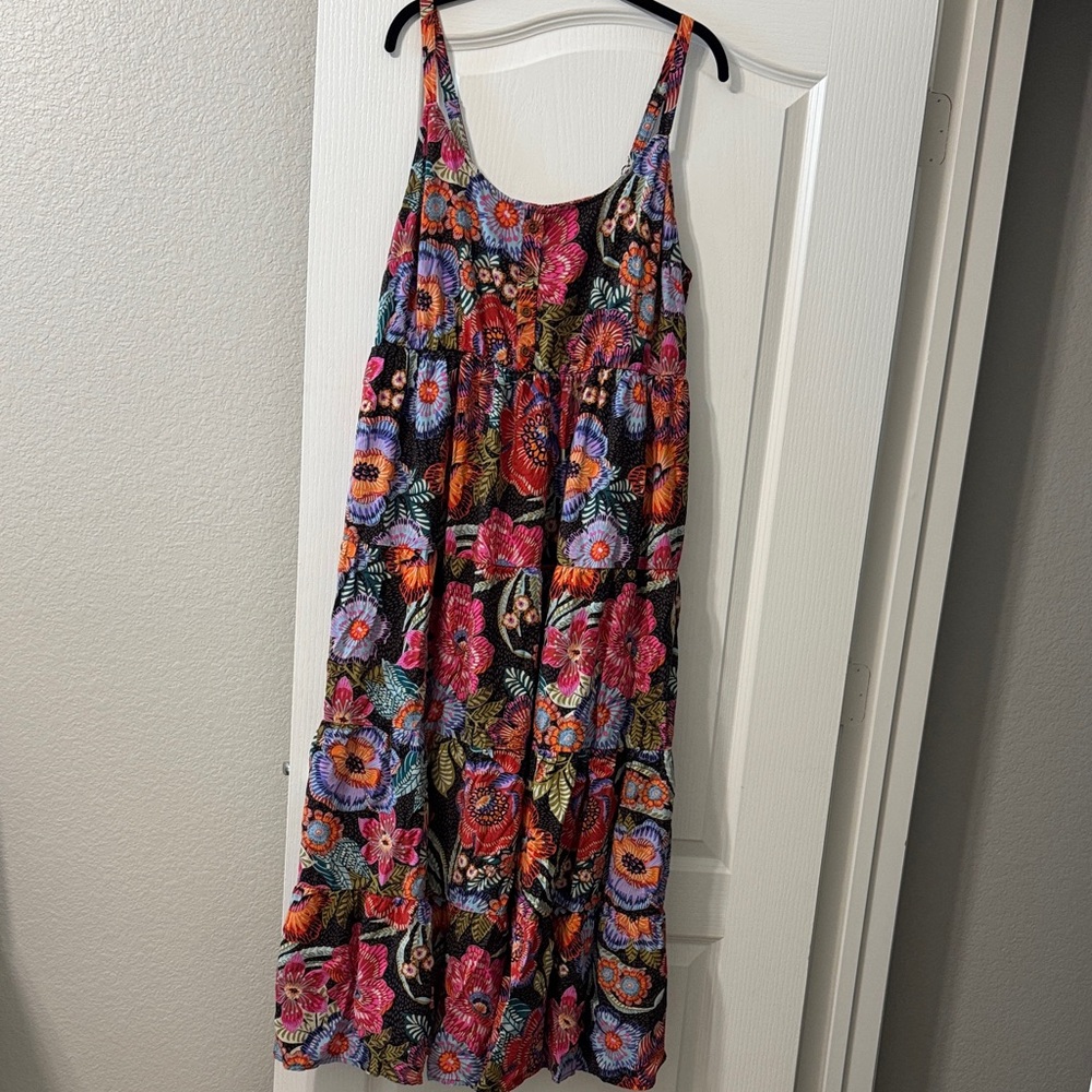 Torrid 2X Floral Multicolor Sleeveless Tiered Dress